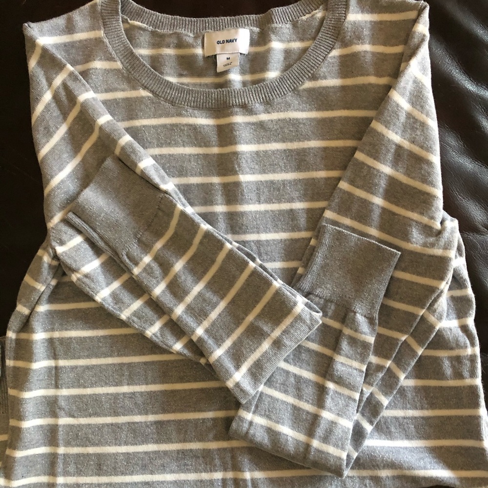 Old navy sweater